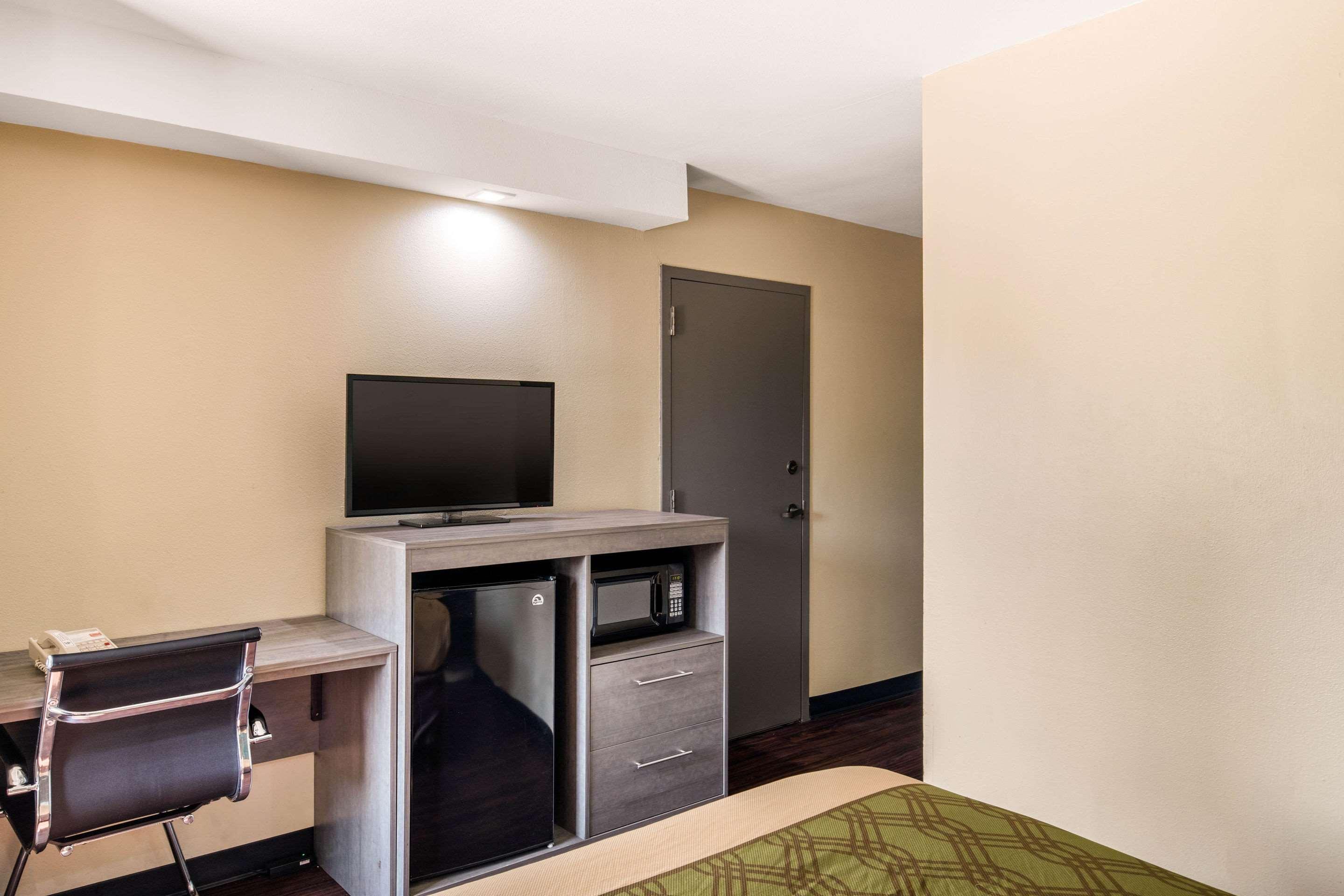 Quality Inn & Suites Richardson-Dallas מראה חיצוני תמונה