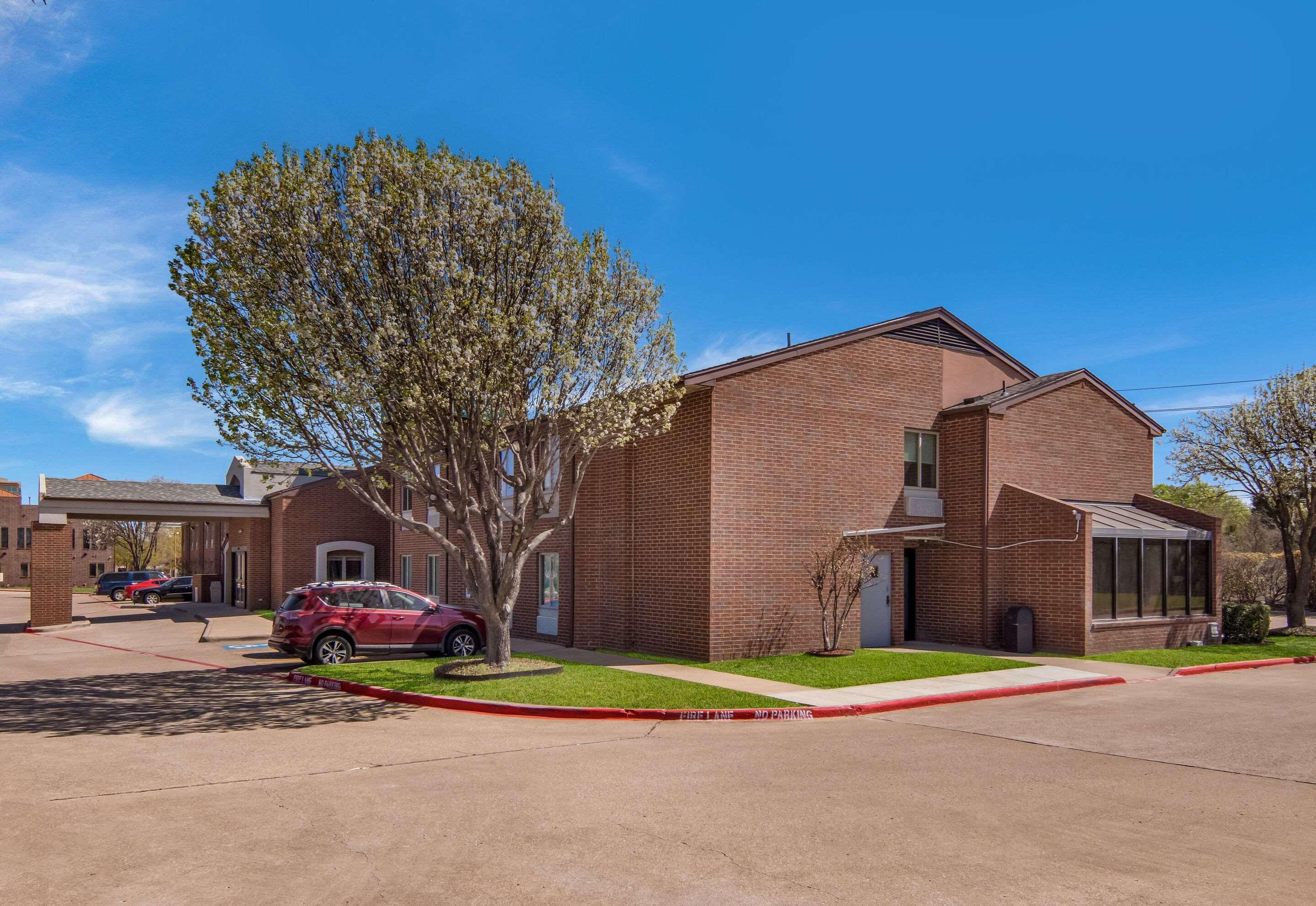 Quality Inn & Suites Richardson-Dallas מראה חיצוני תמונה
