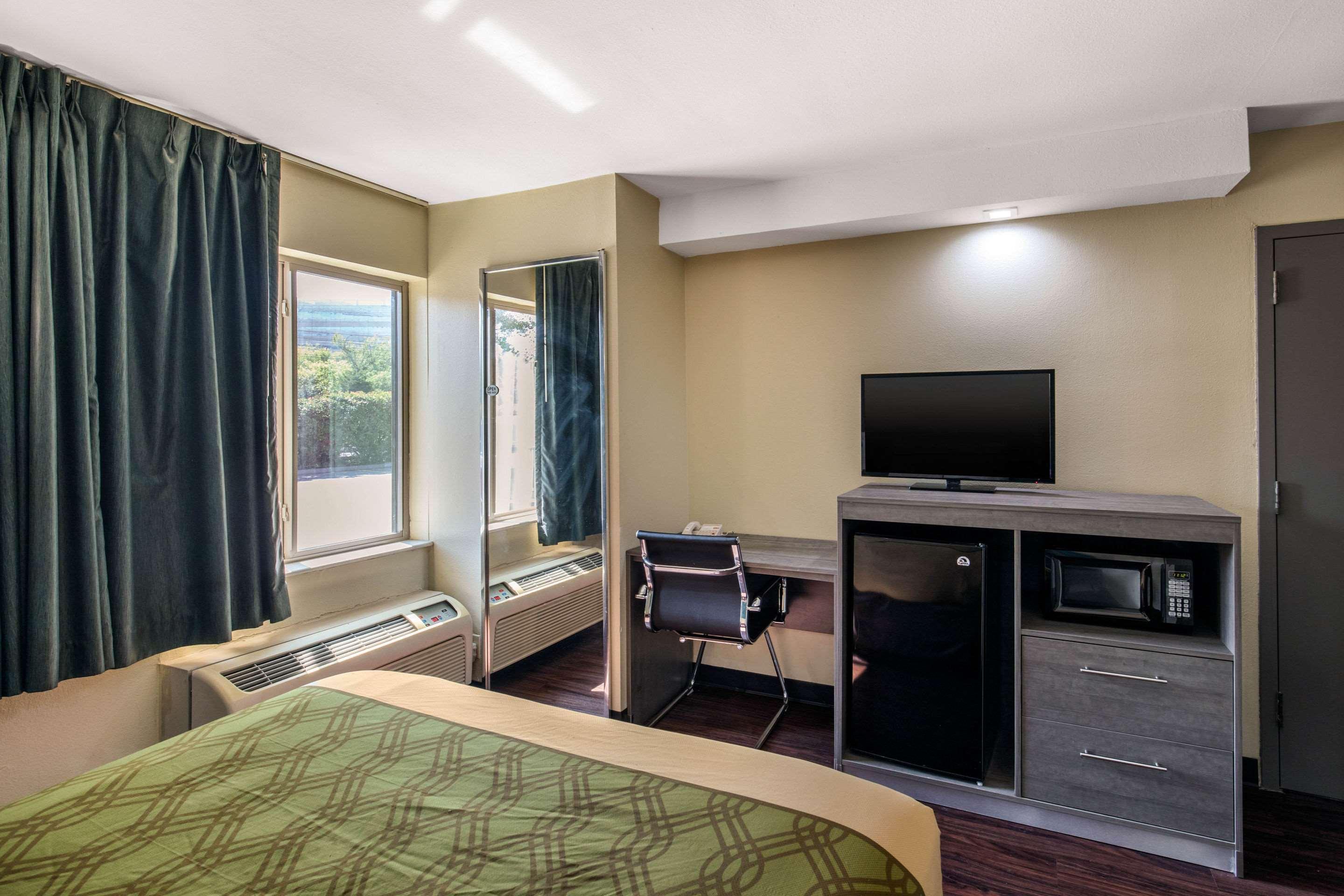 Quality Inn & Suites Richardson-Dallas מראה חיצוני תמונה