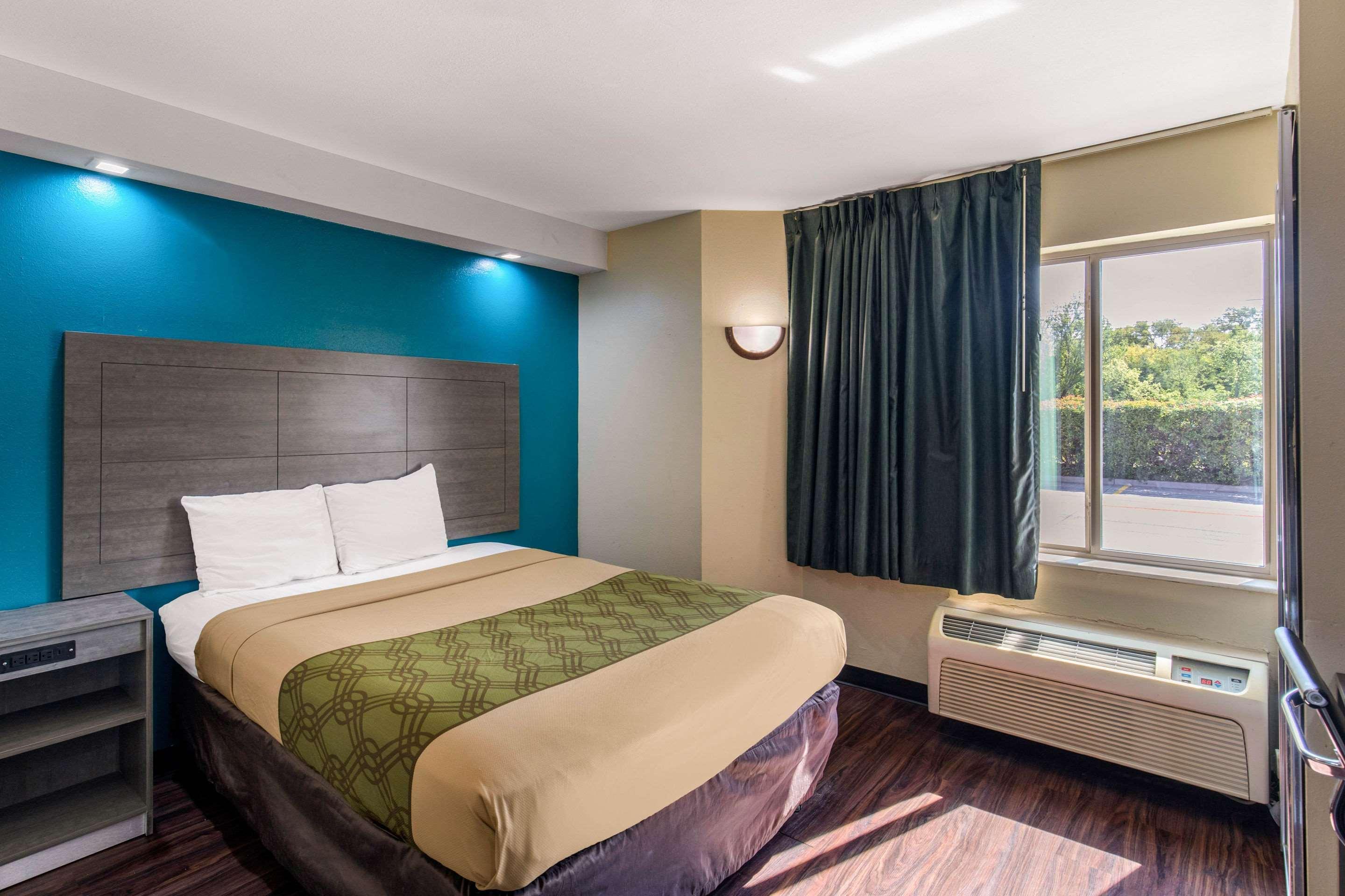 Quality Inn & Suites Richardson-Dallas מראה חיצוני תמונה