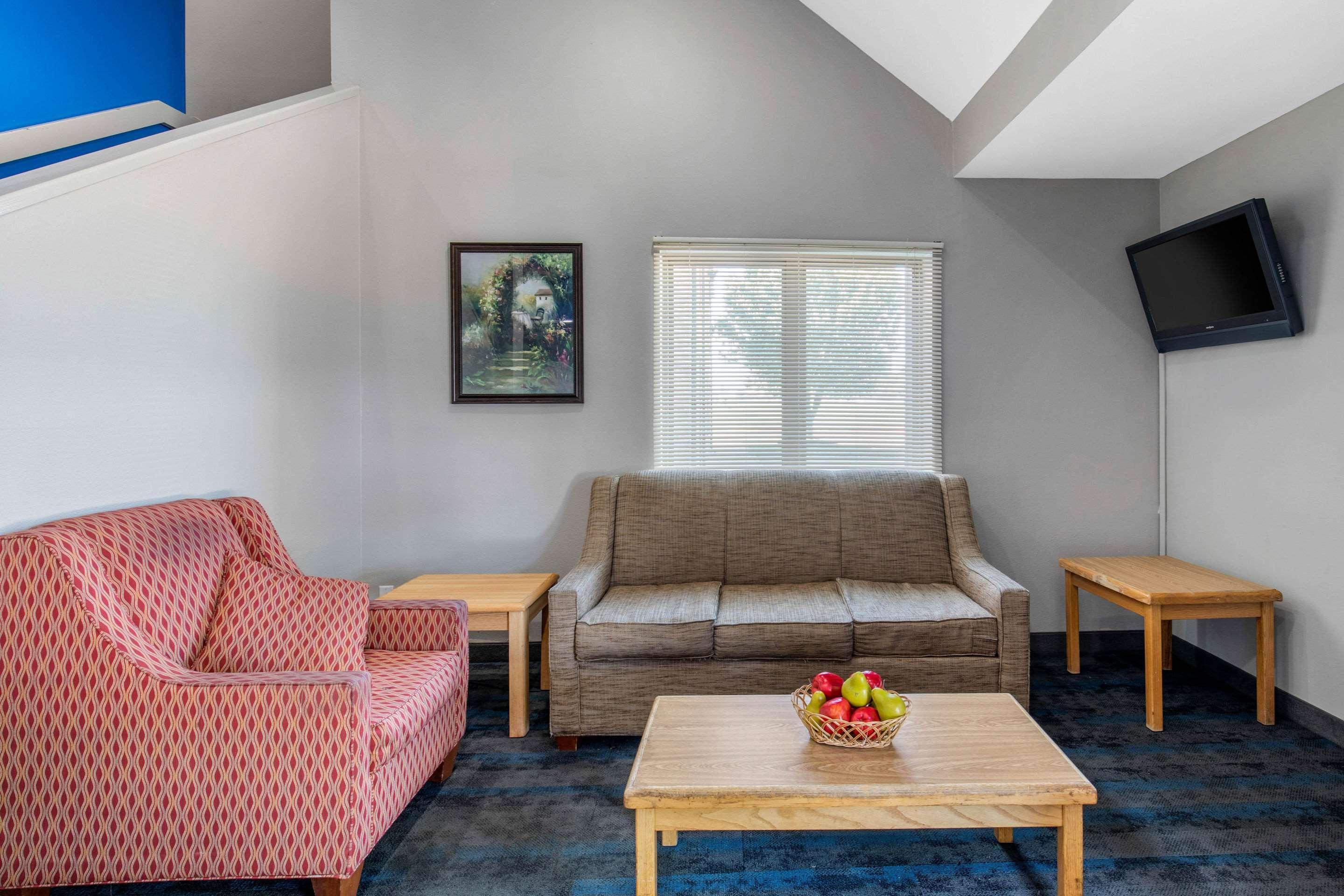 Quality Inn & Suites Richardson-Dallas מראה חיצוני תמונה